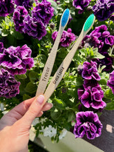 Load image into Gallery viewer, UUS! Nimeline bambushambahari - Biokink