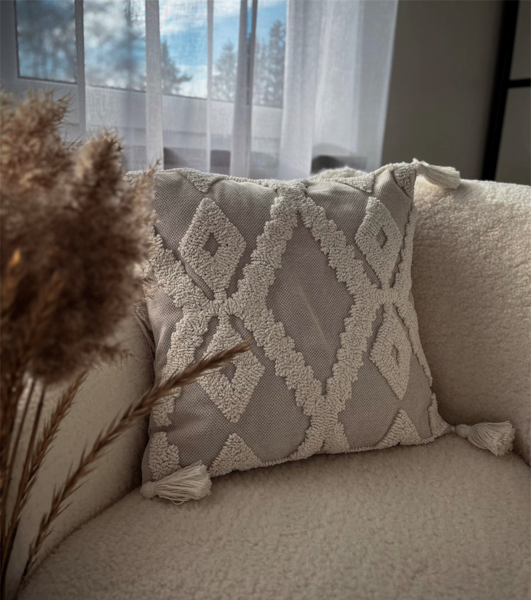 dekoratiivne padjakate-наволочка-pillow cover-helmi